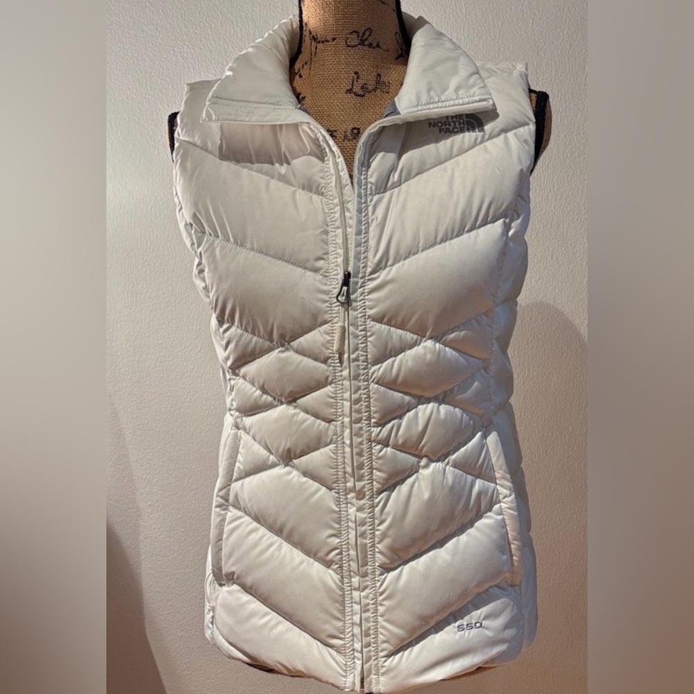 The North Face White Quilted Puffer Vest 550
